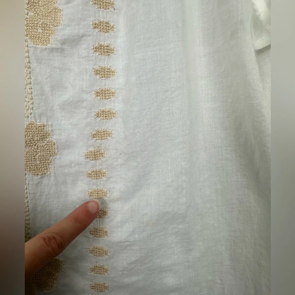 GAP Sheer Lightweight Embroidered Boho Tassel Top Blouse Medium